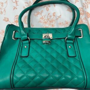 Elegant Green Quilted Handbag